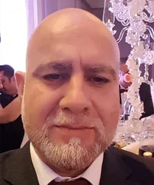Aziz Mirza, Etimad Travel management team